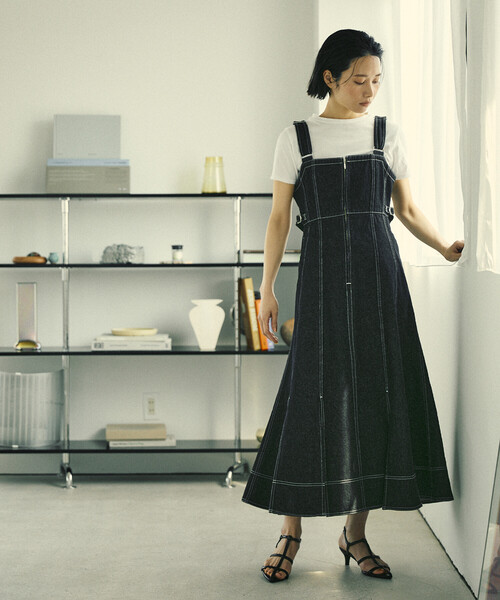 Firsthand(ファーストハンド)の「Firsthand/ファーストハンド デニムマーメイドワンピース / Aライン スリット サロペットデニムワンピース / ジャンパースカート(ワンピース・レディース・ネイビー/ブラック・FREE)」の14枚目の写真