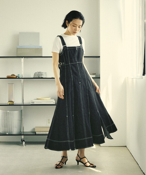 Firsthand(ファーストハンド)の「Firsthand/ファーストハンド デニムマーメイドワンピース / Aライン スリット サロペットデニムワンピース / ジャンパースカート(ワンピース・レディース・ネイビー/ブラック・FREE)」の19枚目の写真