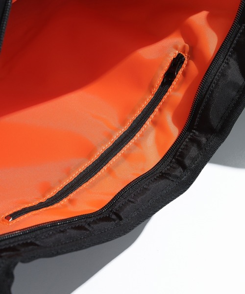 SILAS（サイラス）の「SHOULDER BAG（ショルダーバッグ・メンズ・ブラック/オリーブ・ONE SIZE）」の14枚目の写真