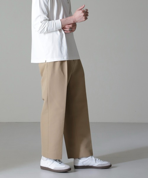 NANO universe（ナノユニバース）の「コットンダブルクロステーパークロップドパンツ（その他パンツ・メンズ・ベージュ/ネイビー・L/S/M）」の8枚目の写真