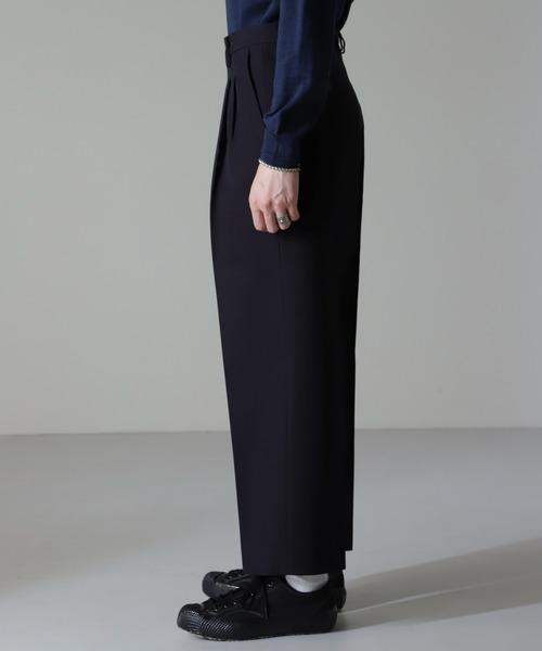 NANO universe（ナノユニバース）の「コットンダブルクロステーパークロップドパンツ（その他パンツ・メンズ・ベージュ/ネイビー・L/S/M）」の16枚目の写真