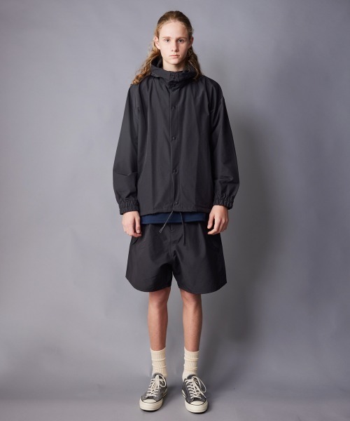 rehacer(レアセル)の「rehacer : 60/40 Wide Utility Hooded Jacket / 60/40 ワイド ユーティリティ フーデッド ジャケット(ブルゾン・メンズ・ネイビー/アイボリー/ブラック・MEDIUM/LARGE/SMALL)」の17枚目の写真