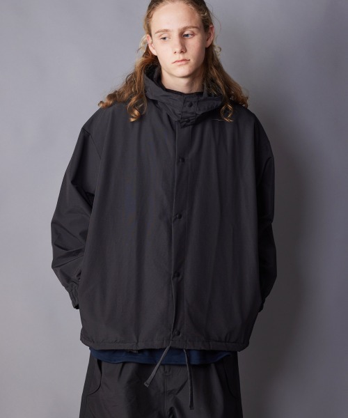 rehacer(レアセル)の「rehacer : 60/40 Wide Utility Hooded Jacket / 60/40 ワイド ユーティリティ フーデッド ジャケット(ブルゾン・メンズ・ネイビー/アイボリー/ブラック・MEDIUM/LARGE/SMALL)」の22枚目の写真