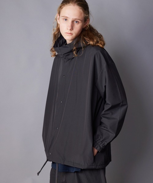 rehacer(レアセル)の「rehacer : 60/40 Wide Utility Hooded Jacket / 60/40 ワイド ユーティリティ フーデッド ジャケット(ブルゾン・メンズ・ネイビー/アイボリー/ブラック・MEDIUM/LARGE/SMALL)」の19枚目の写真