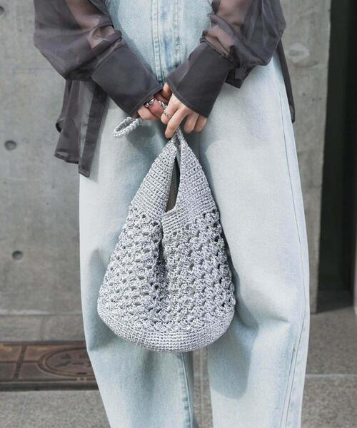 SENSE OF PLACE by URBAN RESEARCH(センスオブプレイスバイアーバンリサーチ)の「メタリックヤーンバッグ(ハンドバッグ・レディース・シルバー/チャコールグレー/その他1/レッド・ONE)」の7枚目の写真