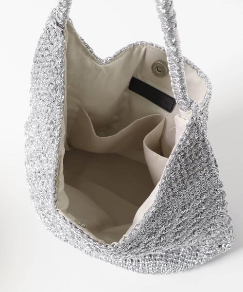 SENSE OF PLACE by URBAN RESEARCH(センスオブプレイスバイアーバンリサーチ)の「メタリックヤーンバッグ(ハンドバッグ・レディース・シルバー/チャコールグレー/その他1/レッド・ONE)」の15枚目の写真