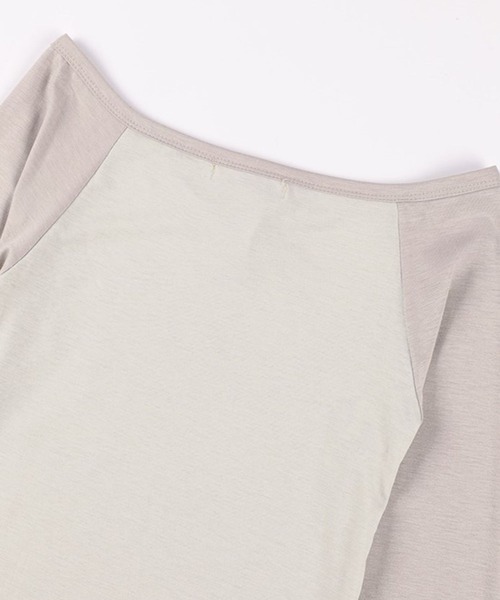 FANCY CLUB(ファンシークラブ)の「FANCY CLUB/オフショルダーロングスリーブ(Tシャツ/カットソー・レディース・ベージュ/チャコール・FREE)」の20枚目の写真