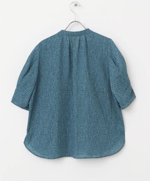 URBAN RESEARCH ROSSO WOMEN（アーバンリサーチ　ロッソ）の「ウォッシャブルドットブラウス（シャツ/ブラウス・レディース・ブラック/オフホワイト/ブルー系その他・FREE）」の19枚目の写真