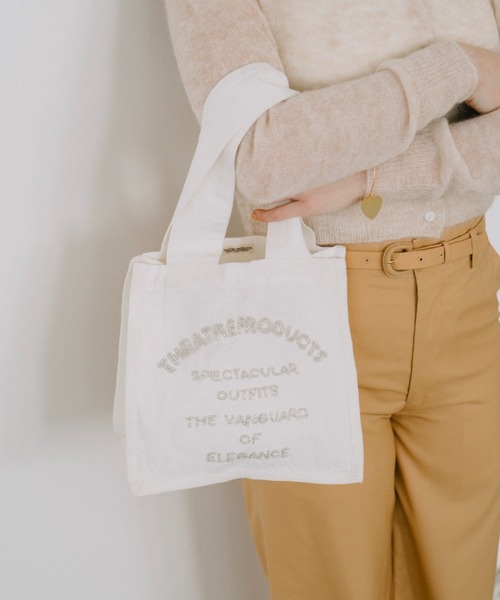 THEATRE PRODUCTS（シアタープロダクツ）の「ビーズエンブロイダリーハンドバッグM（トートバッグ・レディース・ホワイト/ブラック・FREE）」の4枚目の写真