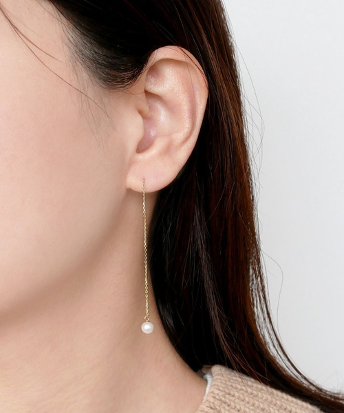 VENDOME AOYAMA(ヴァンドーム青山)の「淡水パール ダブルキャッチ チェーンピアス(ピアス(両耳用)・レディース・イエローゴールド/ピンクゴールド・ONE SIZE)」の10枚目の写真