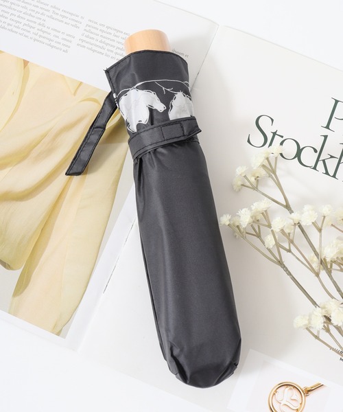 FUNALIVE（ファンアライブ）の「柄×柄晴雨兼用折りたたみ日傘（折りたたみ傘・メンズ・グリーン系/ブラック系1/オレンジ/ブラック系/ブルー系/グリーン系1/ブルー/ホワイト系3/ブラック系2/アイボリー/ライトブルー/ブラック/ホワイト系/ホワイト系1/ホワイト系2/ホワイト系4/ブラック系3/ホワイト系6/ネイビー/ホワイト系5/ブラック系4/グレー/サックスブルー/ブラック系5・F）」の14枚目の写真