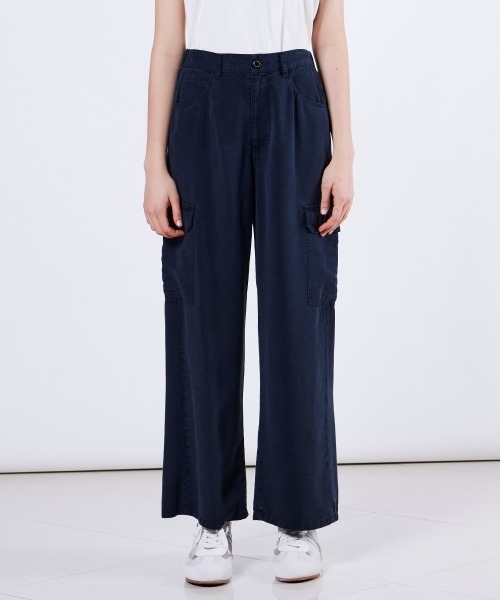 DOUBLE STANDARD CLOTHING(ダブルスタンダードクロージング)の「テンセルデニム(デニムパンツ・レディース・ブラウン/ネイビー・36/38)」の2枚目の写真