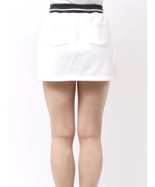 GYDA（ジェイダ）の「GDバイカラースカートライクショートパンツ（スカート・レディース・オフホワイト/ブラック/ベージュ・FREE）」の16枚目の写真