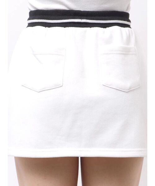 GYDA（ジェイダ）の「GDバイカラースカートライクショートパンツ（スカート・レディース・オフホワイト/ブラック/ベージュ・FREE）」の17枚目の写真