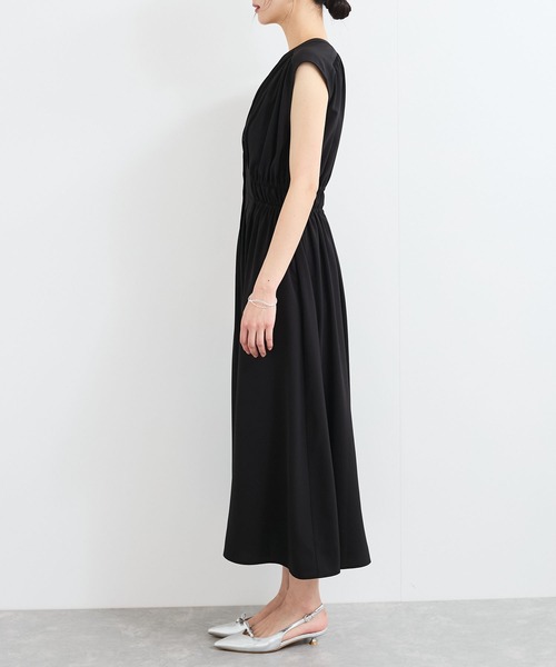 VIS（ビス）の「【接触冷感/洗える】ウエストギャザーワンピース（ワンピース・レディース・ブラック/ブルー系その他4/キャメル・FREE）」の20枚目の写真