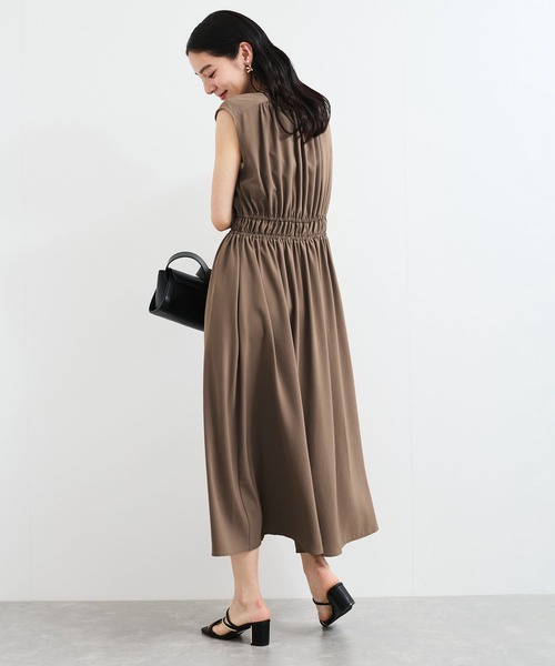 VIS（ビス）の「【接触冷感/洗える】ウエストギャザーワンピース（ワンピース・レディース・ブラック/ブルー系その他4/キャメル・FREE）」の18枚目の写真