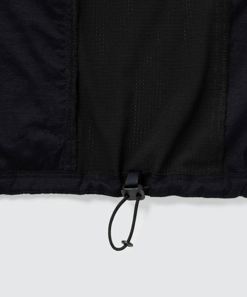 WILD THINGS（ワイルドシングス）の「WILD THINGS FUSION TECH VEST（ワイルドシングス フュージョンテック ベスト）（ベスト・メンズ・グリーン系/ブラック・MEDIUM/LARGE）」の6枚目の写真