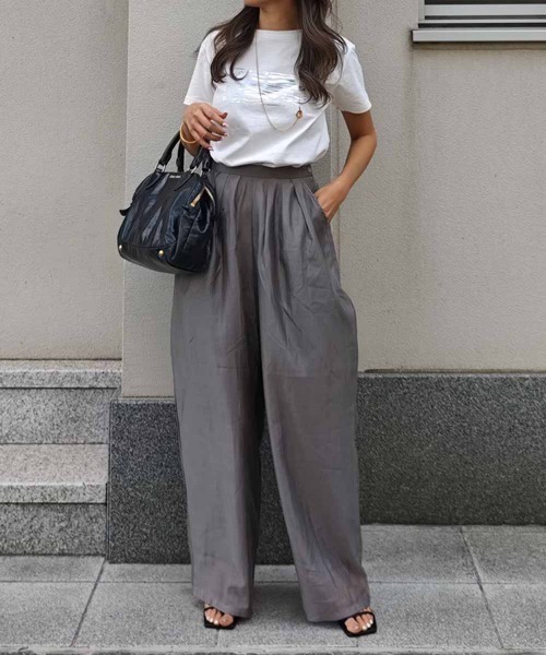 esutoreja（エストレジャ）の「グラフィックデザインTシャツ（Tシャツ/カットソー・レディース・ホワイト/チャコール・FREE）」の5枚目の写真