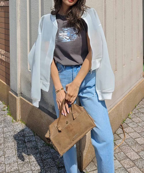 esutoreja（エストレジャ）の「グラフィックデザインTシャツ（Tシャツ/カットソー・レディース・ホワイト/チャコール・FREE）」の7枚目の写真