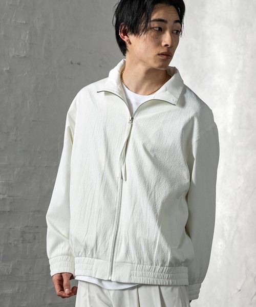 +CLOSET(プラスクローゼット)の「テクスチャスタンドネックブルゾン(ブルゾン・メンズ・ブラック/ホワイト・X-LARGE/LARGE/MEDIUM)」の4枚目の写真