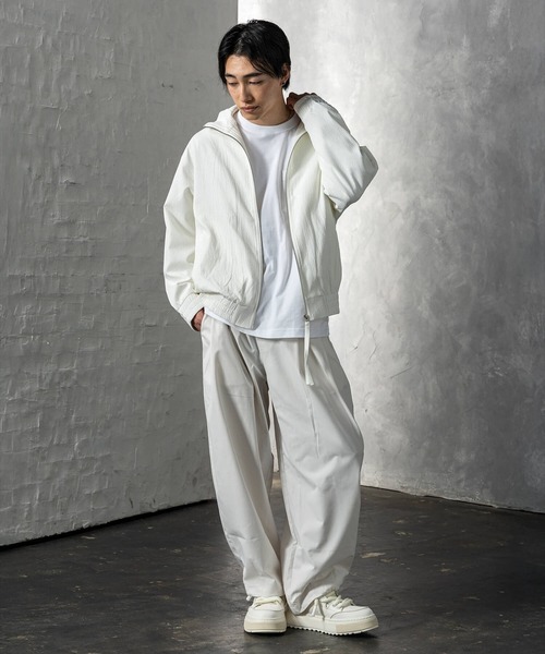 +CLOSET(プラスクローゼット)の「テクスチャスタンドネックブルゾン(ブルゾン・メンズ・ブラック/ホワイト・X-LARGE/LARGE/MEDIUM)」の7枚目の写真