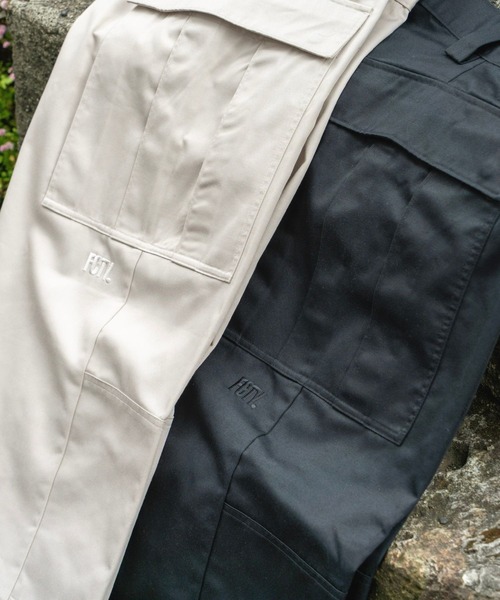 FCTY.(エフシーティーワイ)の「FCTY.ミリタリーカーゴパンツ(カーゴパンツ・メンズ・アイボリー/ブラック・MEDIUM/LARGE)」の17枚目の写真
