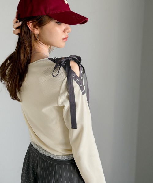 mily bilet(ミウィビレット)の「【mily bilet】甘さを添える大人の肌見せ。肩リボン使いスナップ2WAYワンオフショルカットソー(長袖)(Tシャツ/カットソー・レディース・杢グレー/ブラック/アイボリー/レッド・LARGE/MEDIUM/SMALL/X-LARGE)」の14枚目の写真