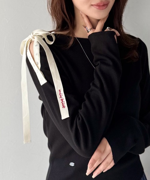mily bilet(ミウィビレット)の「【mily bilet】甘さを添える大人の肌見せ。肩リボン使いスナップ2WAYワンオフショルカットソー(長袖)(Tシャツ/カットソー・レディース・杢グレー/ブラック/アイボリー/レッド・LARGE/MEDIUM/SMALL/X-LARGE)」の16枚目の写真