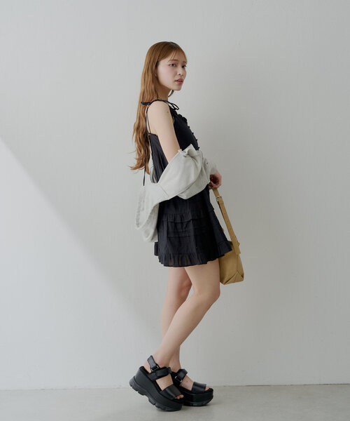 Chico(チコ)の「厚底スポーツアンクルバンドサンダル(サンダル・レディース・ブラック/ホワイト・SMALL/MEDIUM/LARGE)」の10枚目の写真