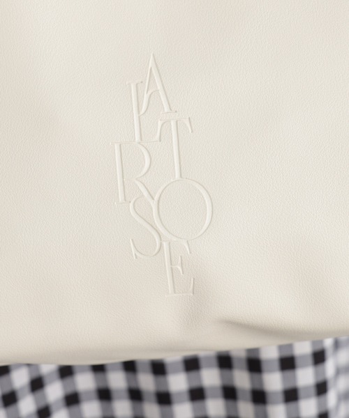 ALTROSE(アルトローズ)の「A4 トートバッグ ハートポーチ付(トートバッグ・レディース・ブラック/アイボリー/グレイッシュベージュ/シルバー・FREE)」の12枚目の写真