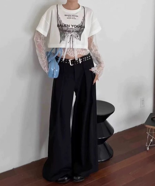 GEMEDA(ジェメダ)の「レーススリーブレイヤード風プリントTシャツ(Tシャツ/カットソー・レディース・ホワイト/ブラック・M)」の7枚目の写真