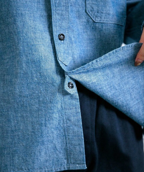 OMNIGOD（オムニゴッド）の「[OMNIGOD womens / オムニゴッド] シャンブレー スタンドカラーシャツ（シャツ/ブラウス・レディース・ネイビー・2/3）」の11枚目の写真