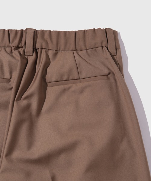 ADAM ET ROPE'（アダムエロペ）の「《新色》【WEB限定】2タック ワイドルーズ ドカンパンツ / シーズンレス / スラックス / ユニセックス（スラックス・メンズ・ブラウン/グレー/ブラック・S/M/L）」の15枚目の写真