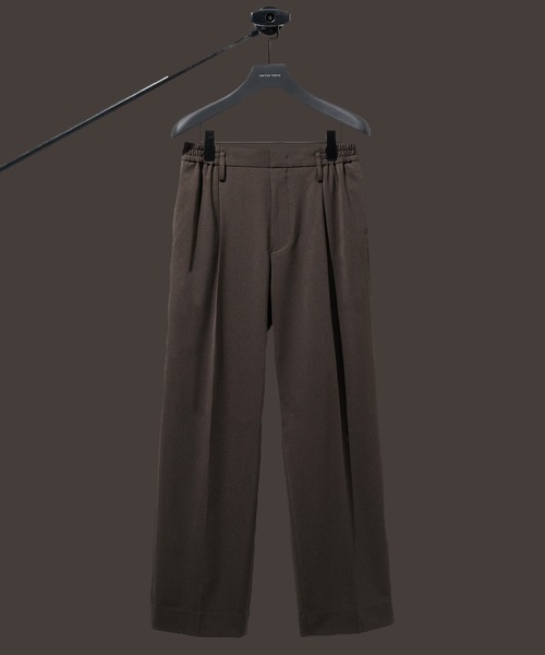 UNITED TOKYO（ユナイテッドトウキョウ）の「【完売間近！】(EC限定）COMFORT FUNCTION ワイドパンツ（スラックス・メンズ・ブラウン/ダークグレー/グレイッシュベージュ/ネイビー・2/3/1）」の2枚目の写真