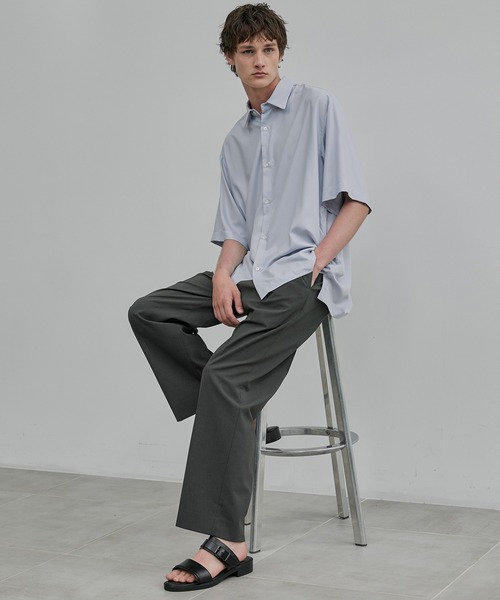 UNITED TOKYO（ユナイテッドトウキョウ）の「【完売間近！】(EC限定）COMFORT FUNCTION ワイドパンツ（スラックス・メンズ・ブラウン/ダークグレー/グレイッシュベージュ/ネイビー・2/3/1）」の16枚目の写真