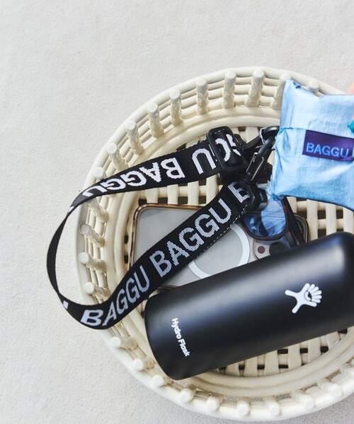 BAGGU(バグー)の「BAGGU/バグゥ ATTACHABLE STRAP アタッチャブルストラップ(その他小物・レディース・ブラック/ホワイト・ONE SIZE)」の5枚目の写真