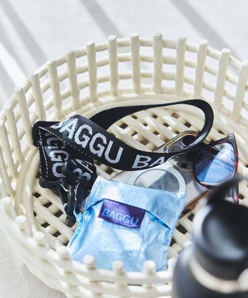 BAGGU(バグー)の「BAGGU/バグゥ ATTACHABLE STRAP アタッチャブルストラップ(その他小物・レディース・ブラック/ホワイト・ONE SIZE)」の6枚目の写真