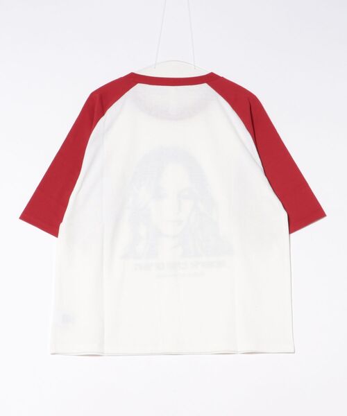 Revo.（レボ）の「ヴィンテージライク レトロアメリカン ガール プリント オーバーサイズTシャツ ラグランスリーブ リンガー（Tシャツ/カットソー・メンズ・ホワイト系その他2/ホワイト系その他4/チャコールグレー/レッド系その他2/グレー系その他/レッド系その他4/ホワイト/ホワイト系その他/ホワイト系その他3/レッド/レッド系その他/レッド系その他3/ネイビー/ブルー系その他・M/L/XL）」の15枚目の写真