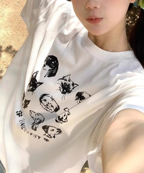 Vipoa(ヴィポア)の「Monochrome animal print T-shirt(Tシャツ/カットソー・レディース・ホワイト・FREE)」の3枚目の写真