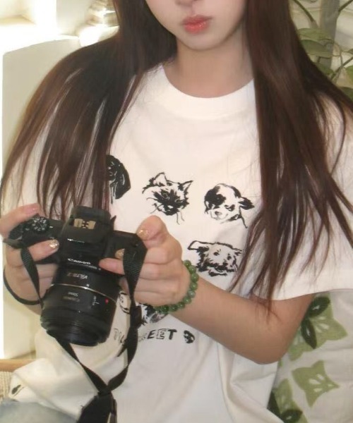 Vipoa(ヴィポア)の「Monochrome animal print T-shirt(Tシャツ/カットソー・レディース・ホワイト・FREE)」の11枚目の写真