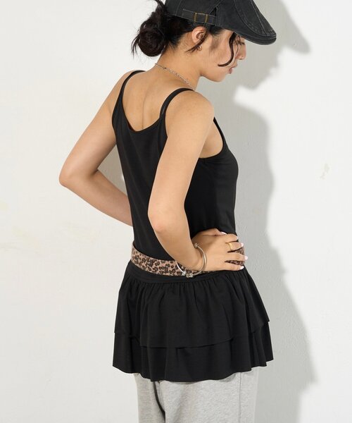 WHO'S WHO gallery（フーズフーギャラリー）の「フリルチュニックキャミワンピース（チュニック・レディース・グレー/オフホワイト/ブラック・FREE）」の22枚目の写真