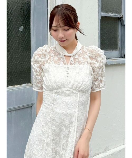 セール】ネックツイスト刺繍レースドレス（ドレス）｜dazzlin
