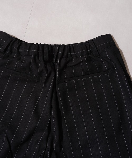 BIG CITY MARKET(ビッグシティマーケット)の「【D-LAND】ディープタック ストライプ ワイドカーブ スラックス / Deep-tuck striped wide-leg slacks(スラックス・メンズ・ブラック・L/M)」の15枚目の写真