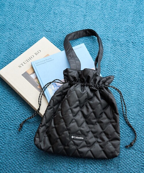 FREAK'S STORE（フリークスストア）の「限定展開 Columbia × FREAK'S STORE/コロンビア 別注 キルティング ハンド 巾着 バッグ（ハンドバッグ・レディース・ベージュ/ブラック/オリーブ・ONE SIZE）」の22枚目の写真