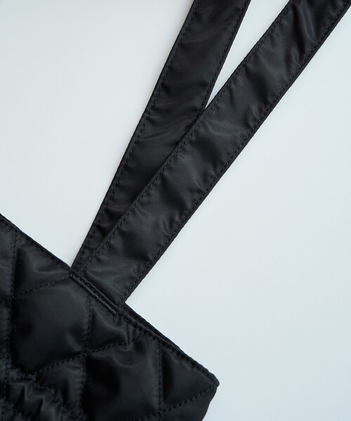 FREAK'S STORE（フリークスストア）の「限定展開 Columbia × FREAK'S STORE/コロンビア 別注 キルティング ハンド 巾着 バッグ（ハンドバッグ・レディース・ベージュ/ブラック/オリーブ・ONE SIZE）」の11枚目の写真