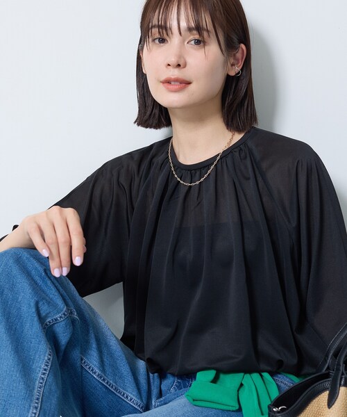 INDIVI（インディヴィ）の「【体型カバー／マシンウォッシュ対応】シアージャージトップス（Tシャツ/カットソー・レディース・ブラック/パープル/ダークグレー/ホワイト・15 /13/05/38/34）」の2枚目の写真