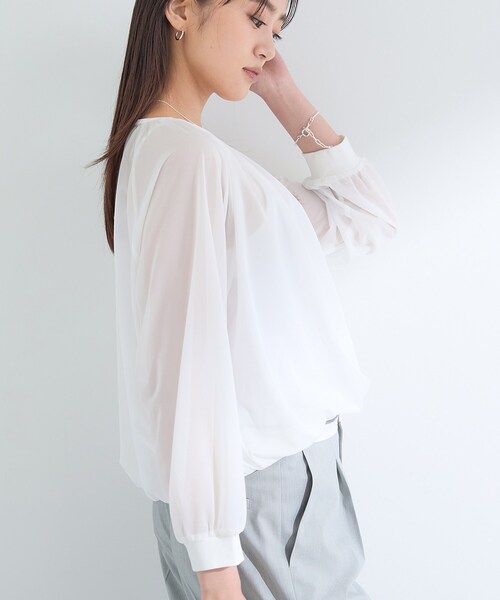 INDIVI(インディヴィ)の「【体型カバー/マシンウォッシュ対応】シアージャージトップス(Tシャツ/カットソー・レディース・ブラック/パープル/ダークグレー/ホワイト・15 /13/05/38/34)」の8枚目の写真
