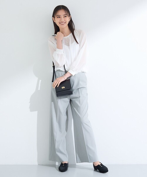 INDIVI(インディヴィ)の「【体型カバー/マシンウォッシュ対応】シアージャージトップス(Tシャツ/カットソー・レディース・ブラック/パープル/ダークグレー/ホワイト・15 /13/05/38/34)」の10枚目の写真