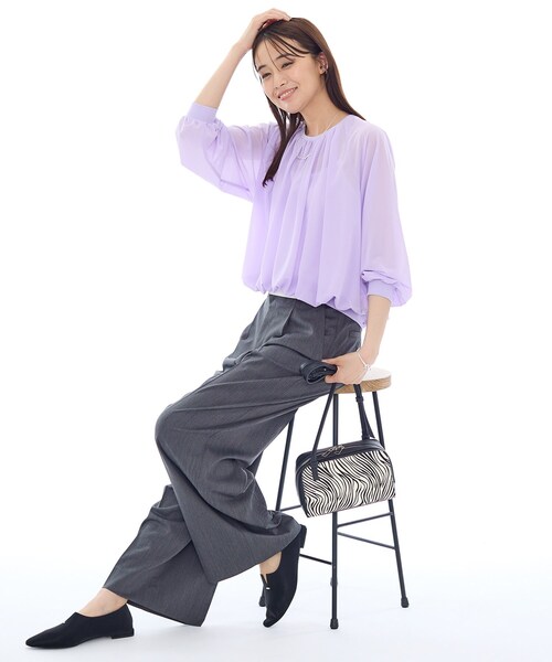 INDIVI（インディヴィ）の「【体型カバー／マシンウォッシュ対応】シアージャージトップス（Tシャツ/カットソー・レディース・ブラック/パープル/ダークグレー/ホワイト・15 /13/05/38/34）」の22枚目の写真