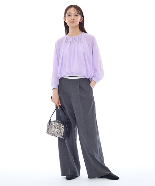 INDIVI（インディヴィ）の「【体型カバー／マシンウォッシュ対応】シアージャージトップス（Tシャツ/カットソー・レディース・ブラック/パープル/ダークグレー/ホワイト・15 /13/05/38/34）」の21枚目の写真